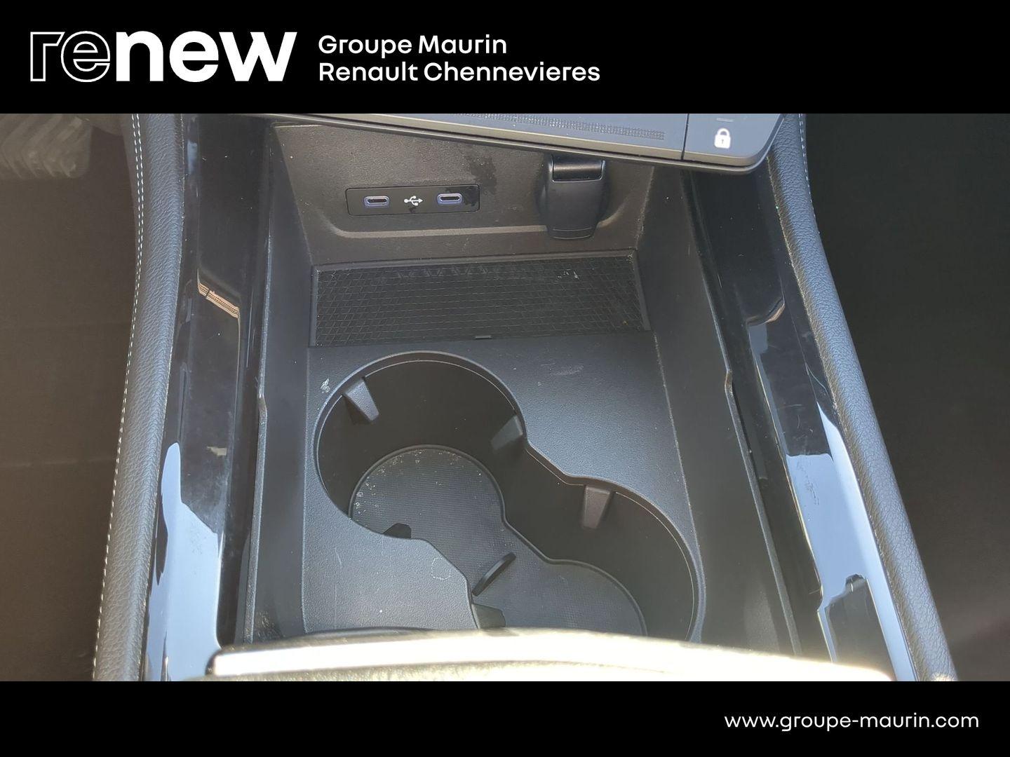RENAULT Austral 1.2 E-Tech full hybrid 200ch Iconic - Photo 27