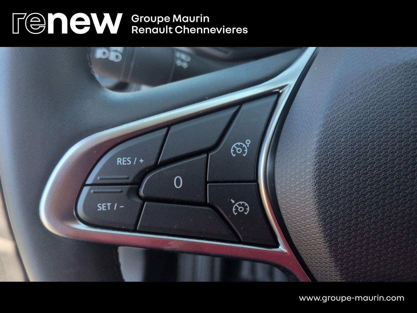 RENAULT Clio 1.0 TCe 90ch Evolution - 24 - Photo 20