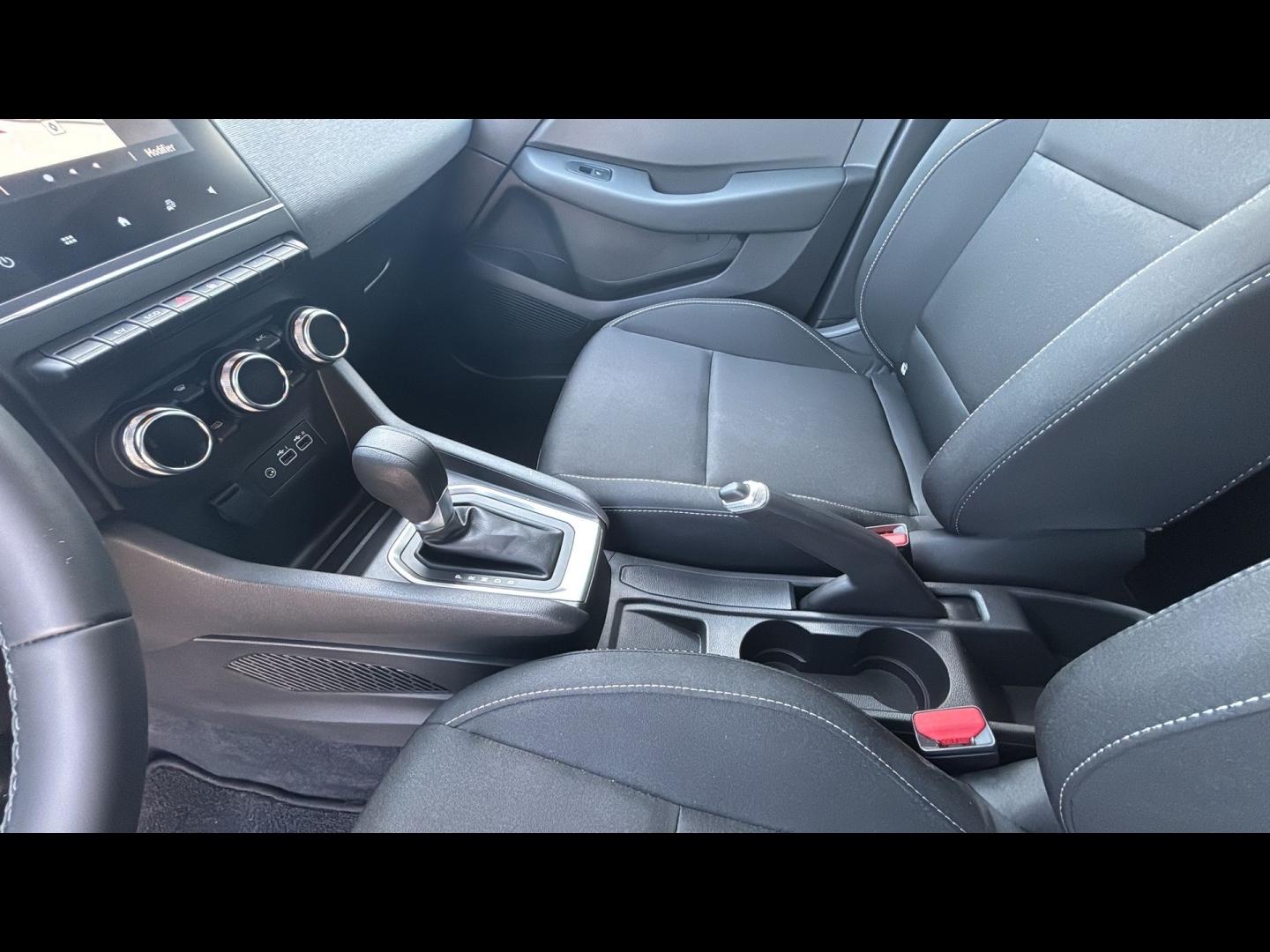 RENAULT Clio 1.6 E-Tech 145ch full hybrid Evolution - 25b - Photo 16