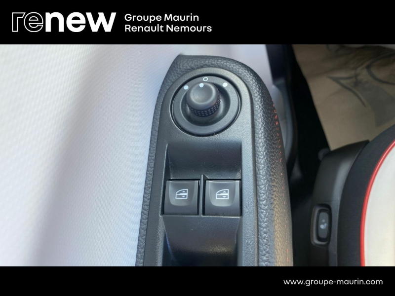 RENAULT Twingo d’occasion à vendre à SAINT PIERRE LES NEMOURS chez DPL - SNCA (Photo 19)