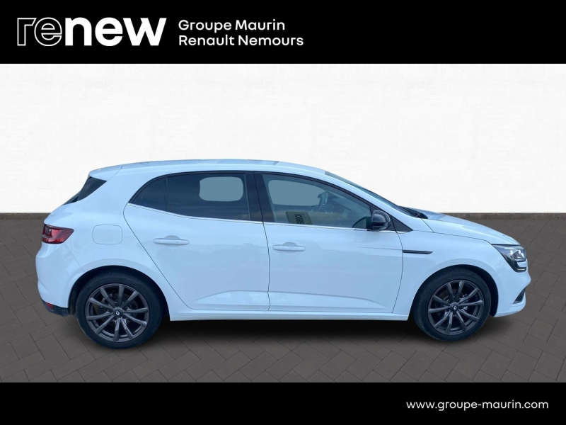 RENAULT Megane d’occasion à vendre à SAINT PIERRE LES NEMOURS chez DPL - SNCA (Photo 8)