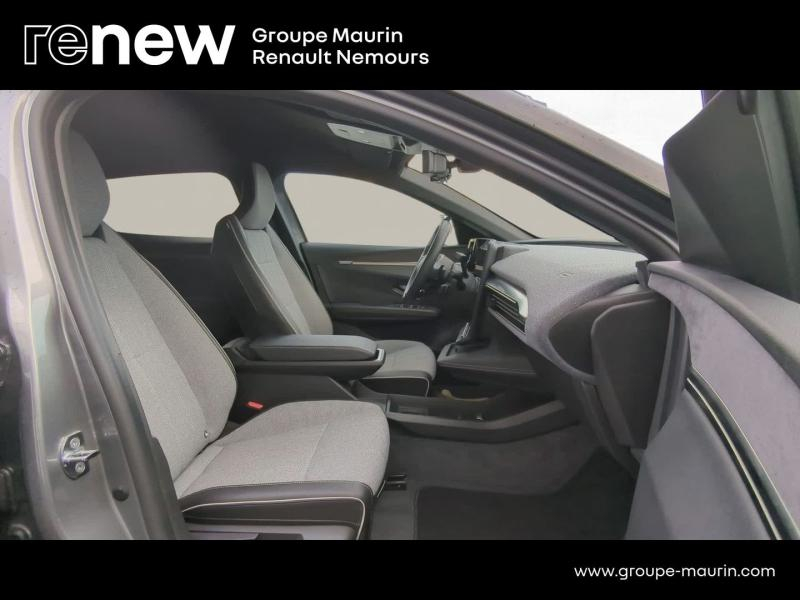 RENAULT Megane d’occasion à vendre à SAINT PIERRE LES NEMOURS chez DPL - SNCA (Photo 11)