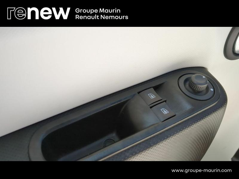 RENAULT Twingo d’occasion à vendre à SAINT PIERRE LES NEMOURS chez DPL - SNCA (Photo 18)