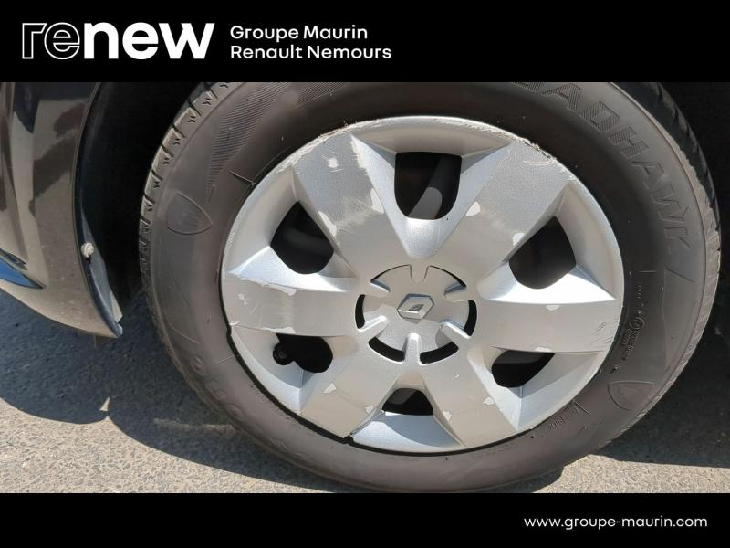 DACIA Sandero d’occasion à vendre à SAINT PIERRE LES NEMOURS chez DPL - SNCA (Photo 10)