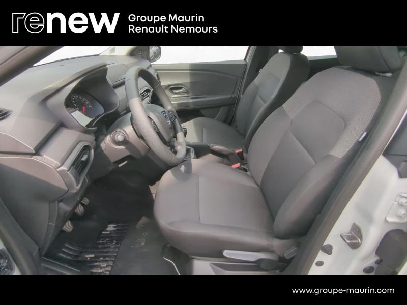 DACIA Sandero d’occasion à vendre à SAINT PIERRE LES NEMOURS chez DPL - SNCA (Photo 15)