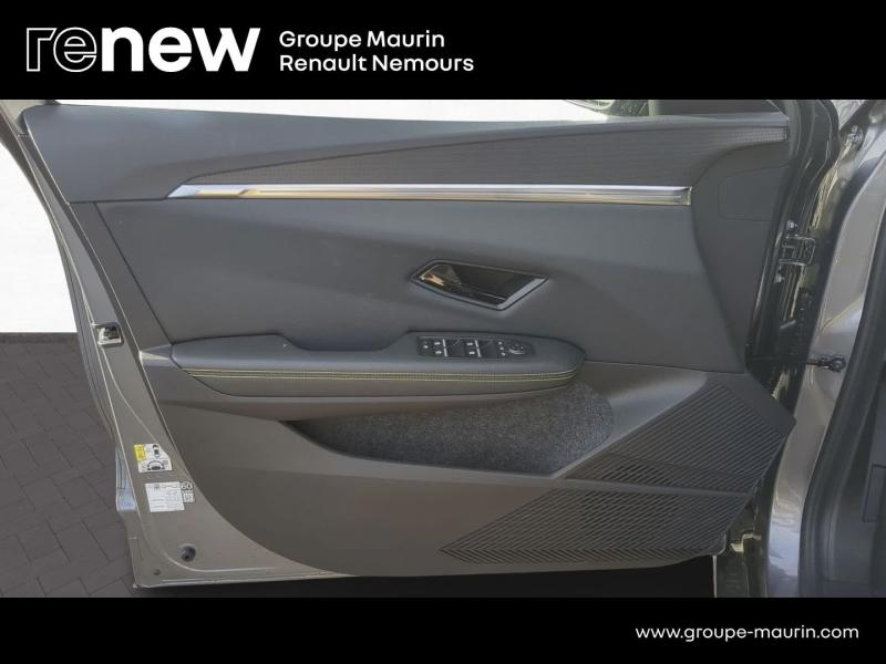 RENAULT Megane d’occasion à vendre à SAINT PIERRE LES NEMOURS chez DPL - SNCA (Photo 15)