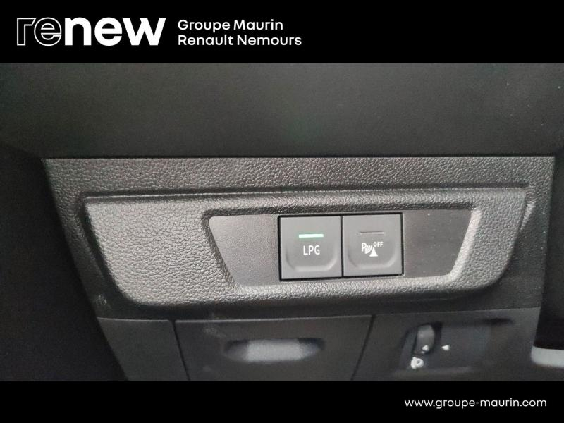DACIA Sandero d’occasion à vendre à SAINT PIERRE LES NEMOURS chez DPL - SNCA (Photo 16)