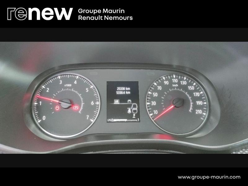 DACIA Sandero d’occasion à vendre à SAINT PIERRE LES NEMOURS chez DPL - SNCA (Photo 20)