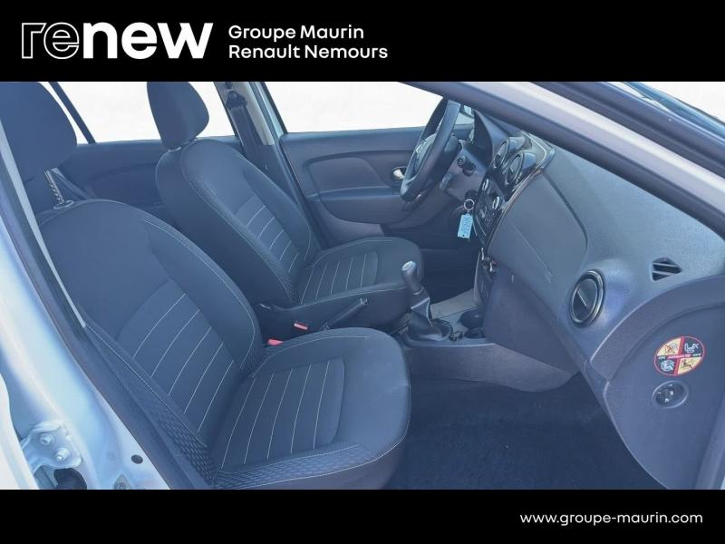 DACIA Sandero d’occasion à vendre à SAINT PIERRE LES NEMOURS chez DPL - SNCA (Photo 11)