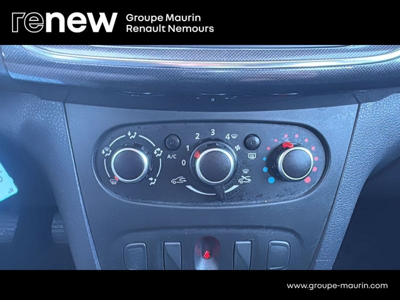 DACIA Sandero d’occasion à vendre à SAINT PIERRE LES NEMOURS chez DPL - SNCA (Photo 16)