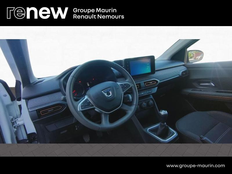 DACIA Sandero d’occasion à vendre à SAINT PIERRE LES NEMOURS chez DPL - SNCA (Photo 18)